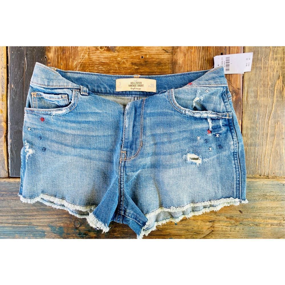 Hollister Vintage Short • High Rise • Distressed • Embroidered • Size 3 Jean Sho